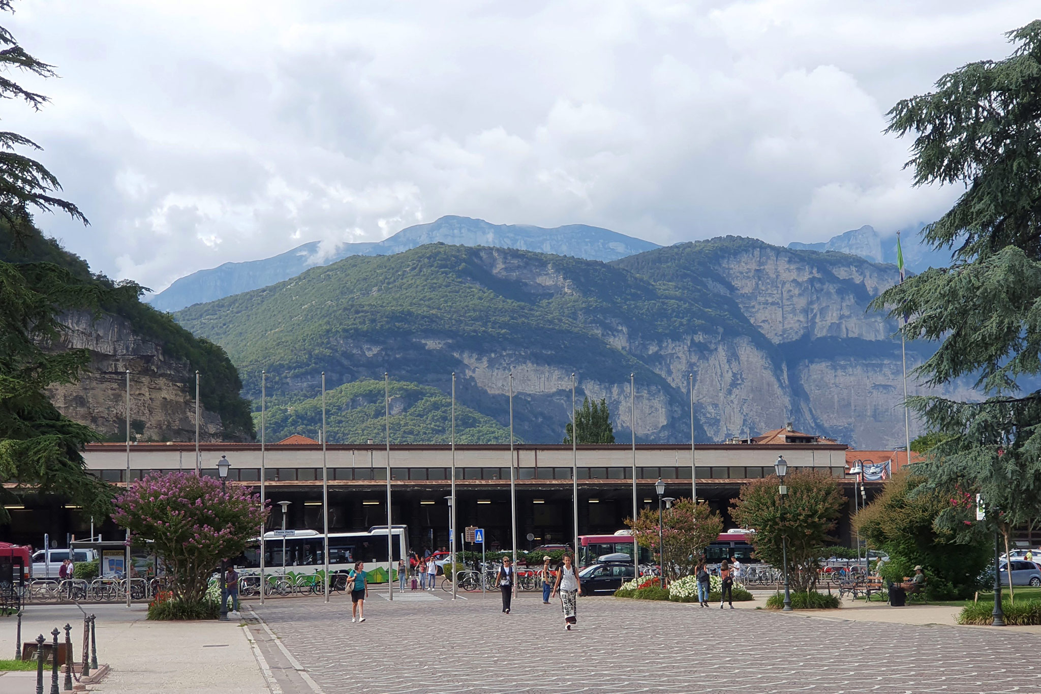 Railway station, Trento